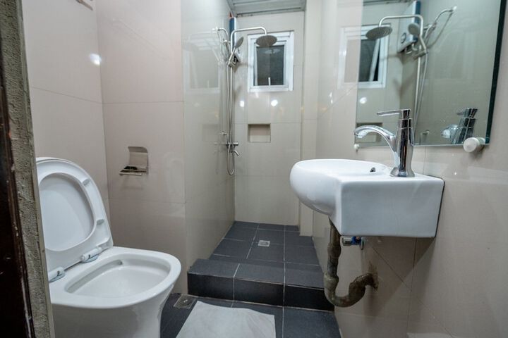Room 15 of 21