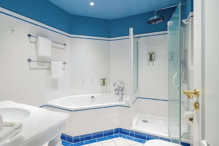 Bathroom Interior Photo