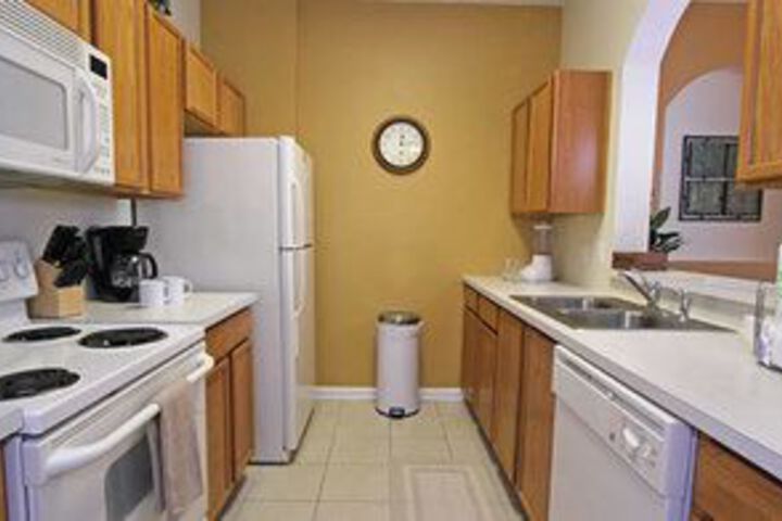 Room 5 of 7
