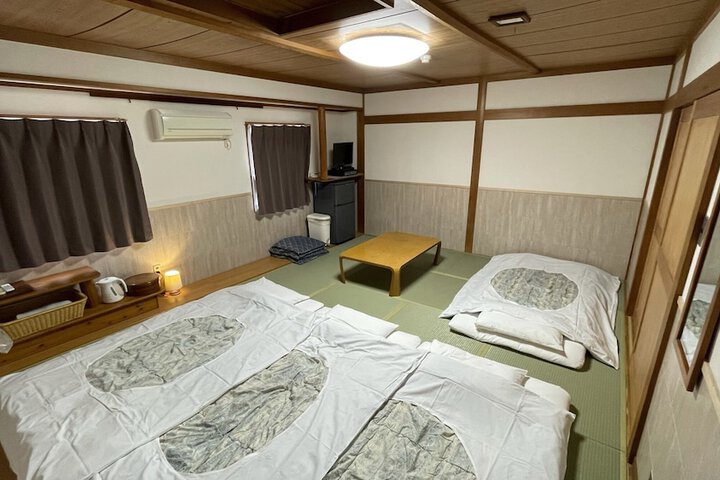 Room 7 of 71