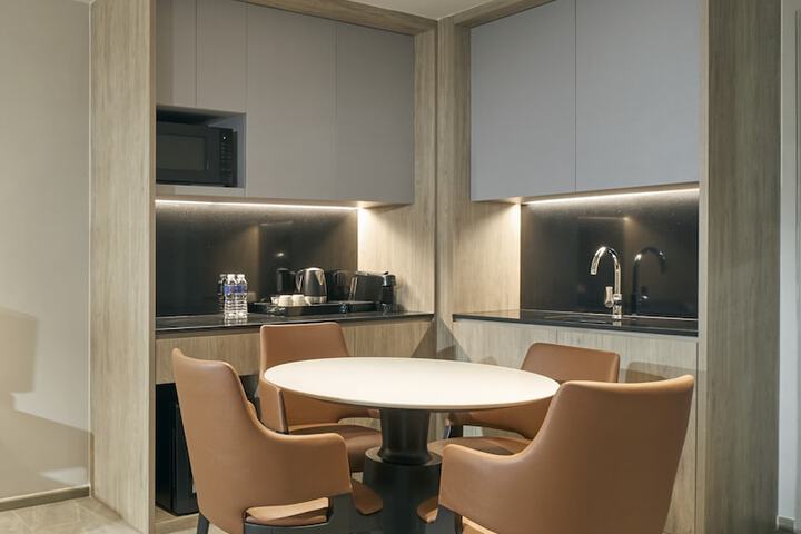 Private kitchenette