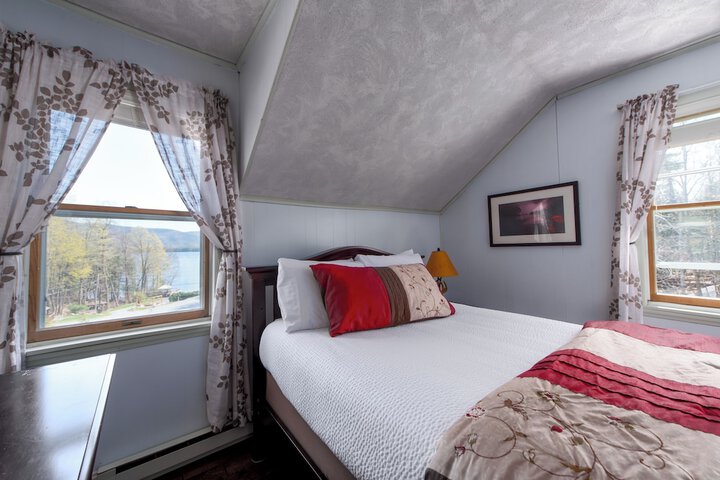 Room 70 of 225