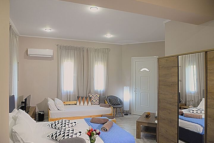 Room 4 of 54
