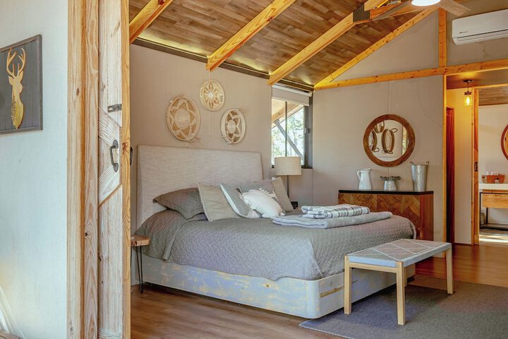 Room 10 of 41
