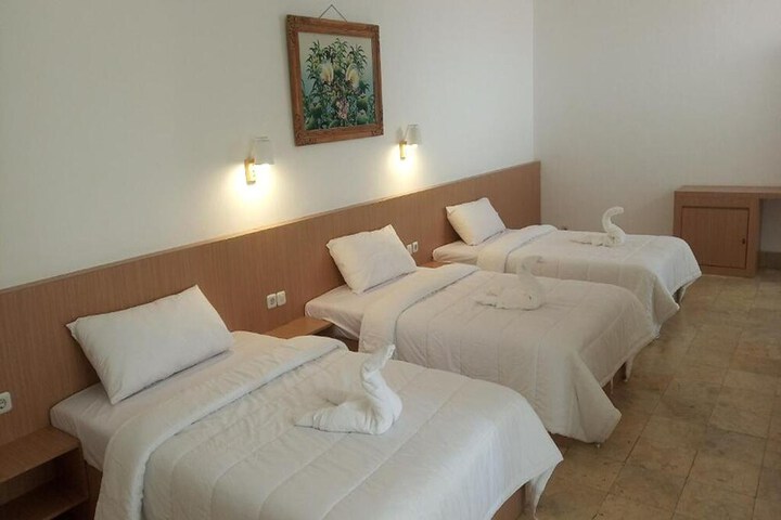 Room 8 of 39