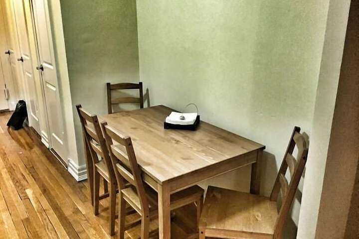 Room 3 of 6
