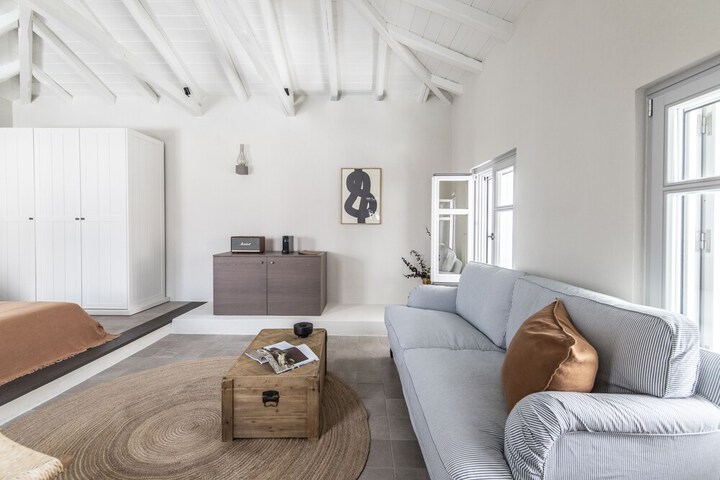 Room 15 of 16