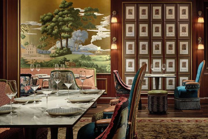 Dining 38 of 63