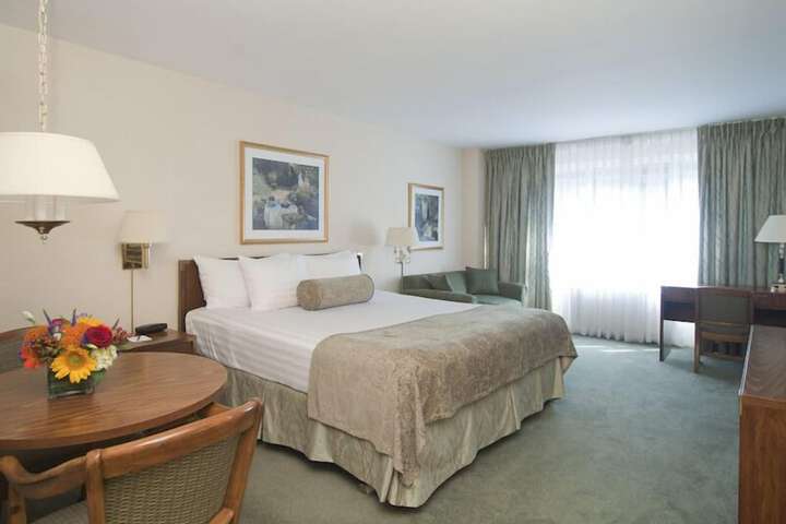 Room 3 of 12