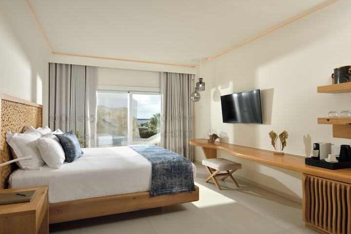Room 36 of 199