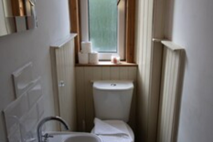 Room 2 of 22