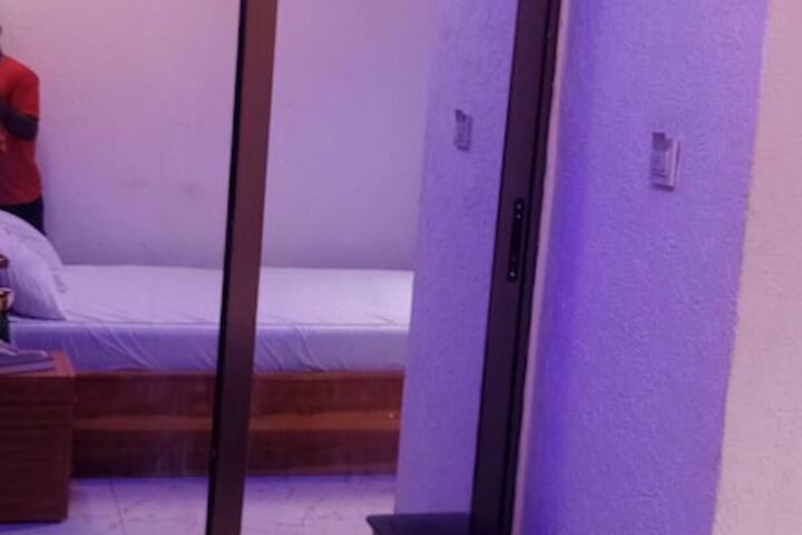 Room 79 of 285