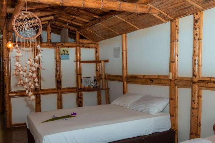 Room 44 of 161