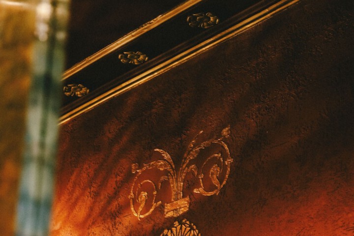 Ballroom/Hall 108 of 117