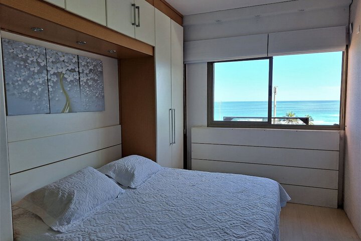 Room 8 of 49