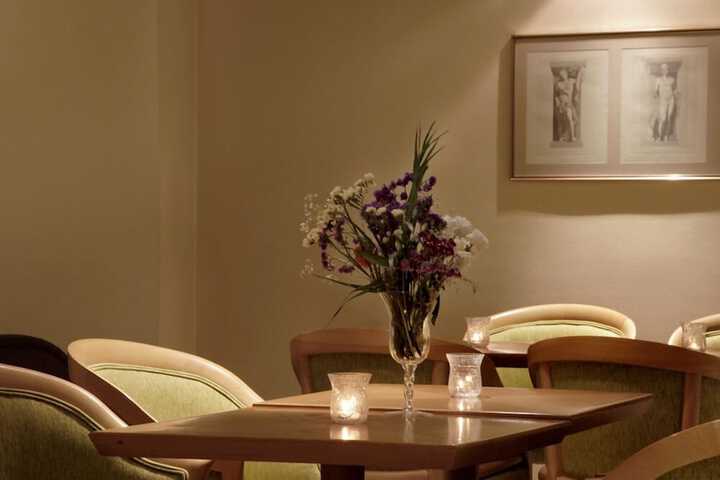 Cafe