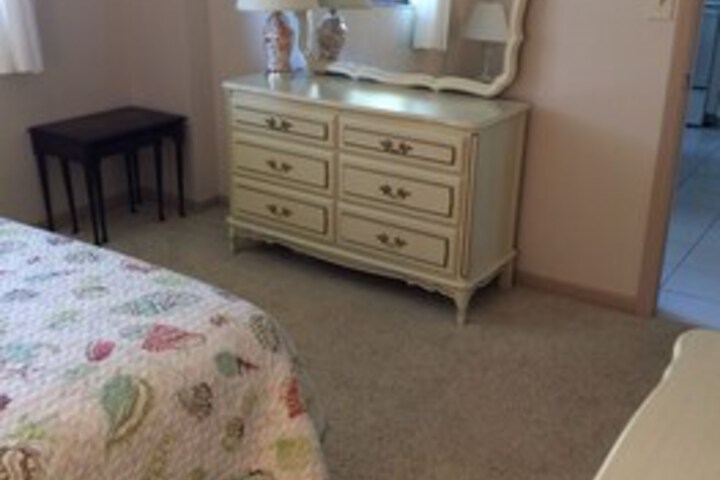 Room 13 of 15