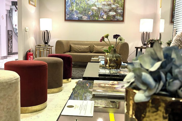 Lobby Entry
