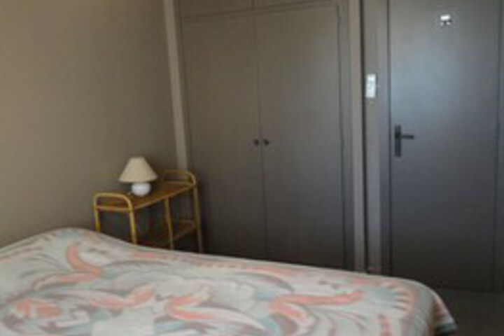 Room 13 of 14
