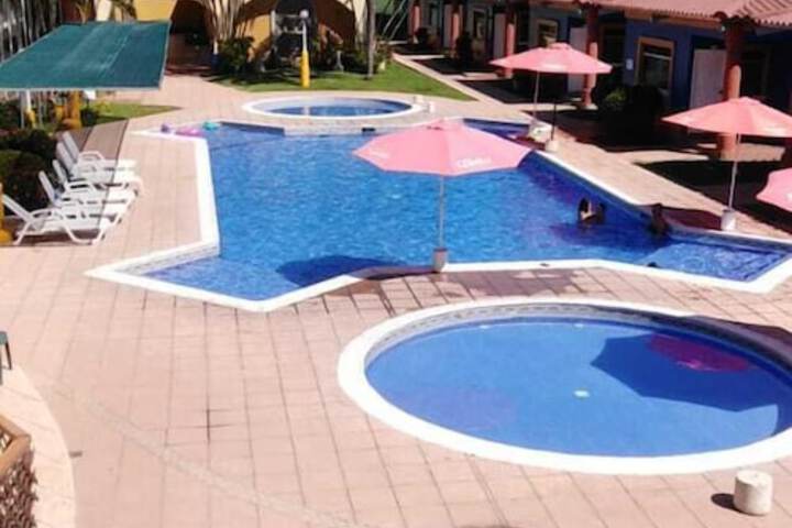 Pool 13 of 53
