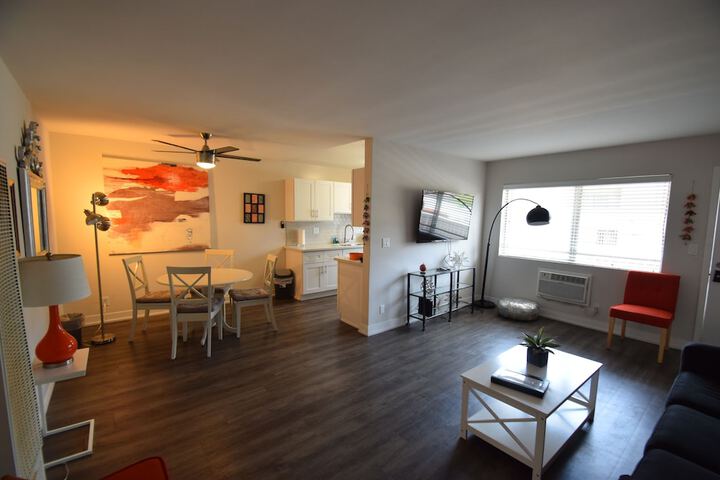 Room 15 of 30