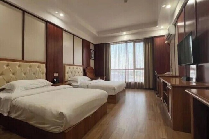 Room 6 of 20