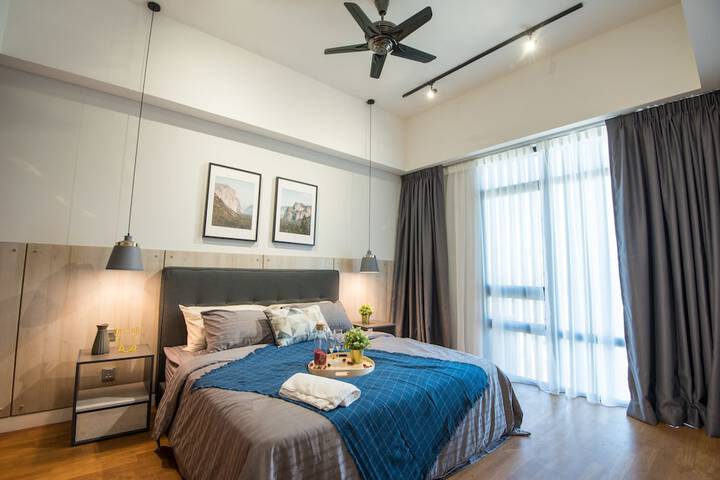 Room 46 of 216