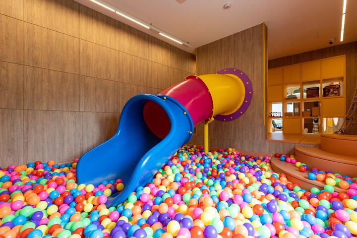 Childrens Activities 165 of 226