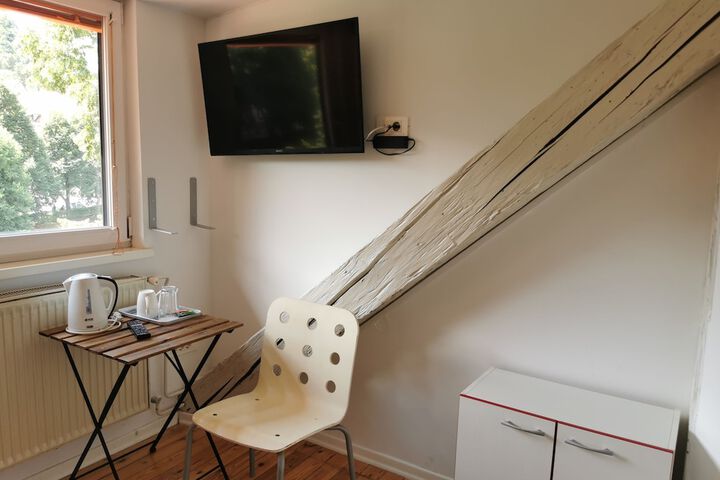 Room 7 of 45
