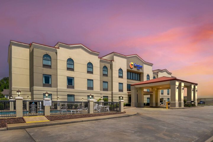 Hotel 19 of 19