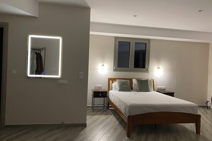 Room 7 of 26