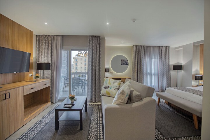 Room 20 of 71