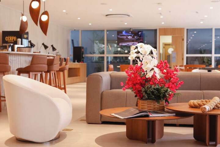 Hotel Interior 4 of 38
