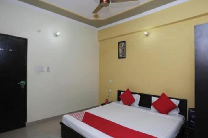 Room 5 of 7