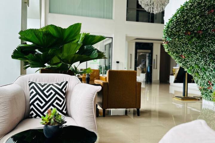 Hotel Lobby