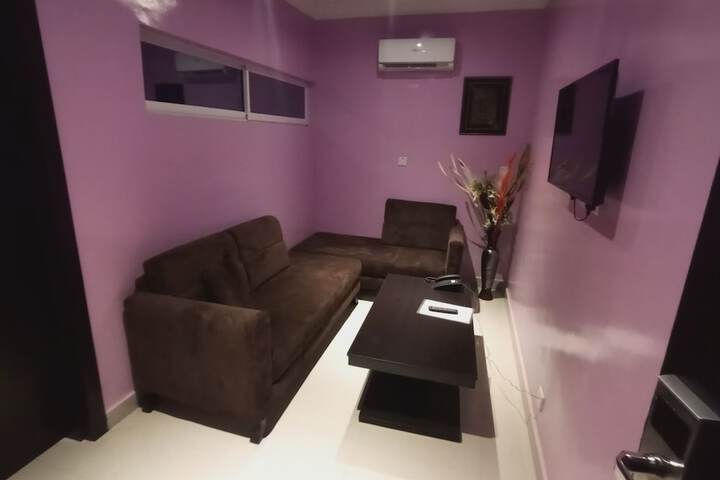 Room 17 of 36