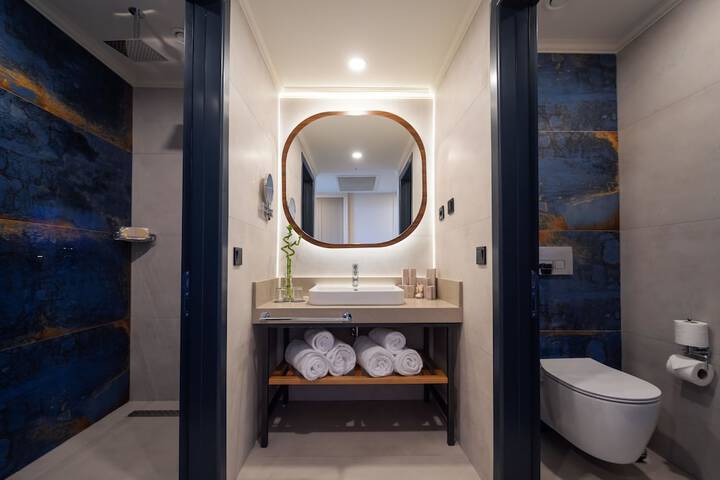 Room 47 of 170