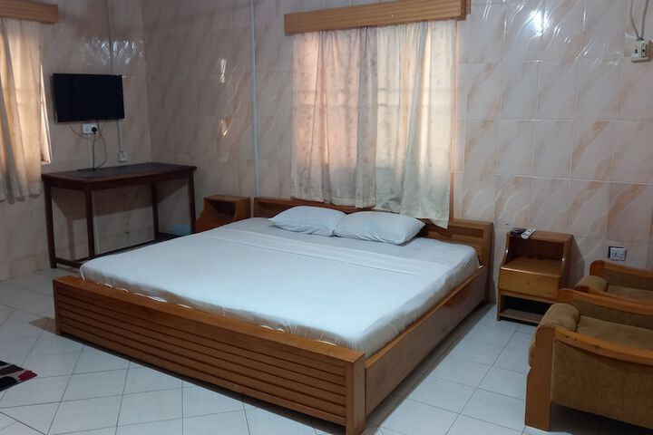 Room 8 of 21