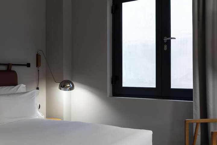 Room 29 of 67