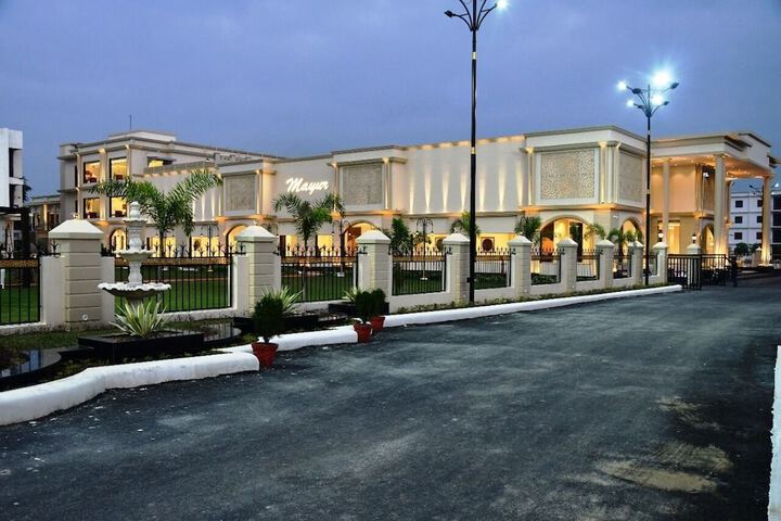 Business Center 43 of 54