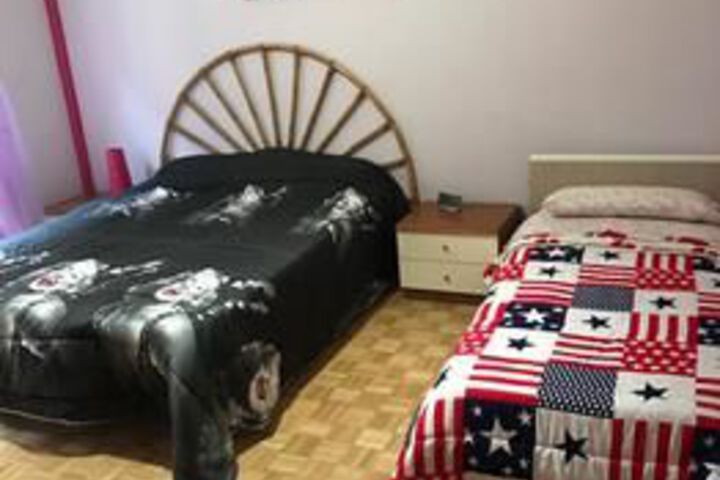Room 7 of 19