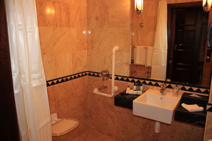 Clean Restrooms