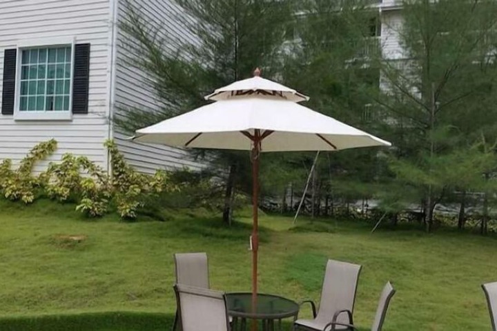Sundeck 12 of 13