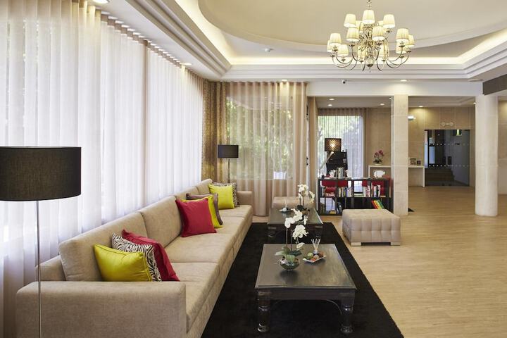 Hotel Interior 5 of 41