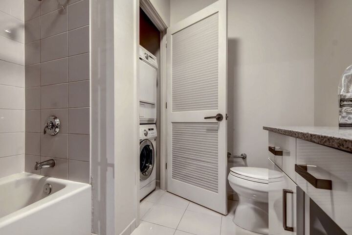 Room 8 of 21