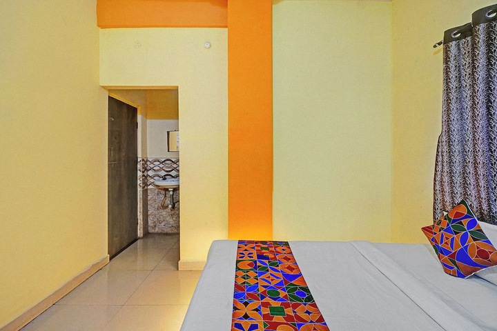 Room 15 of 24