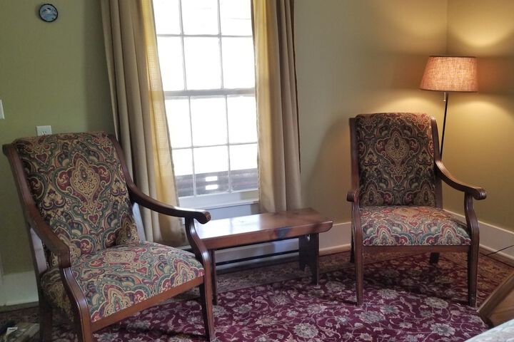 Room 25 of 61