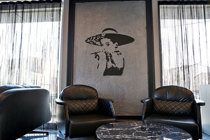Lobby sitting area