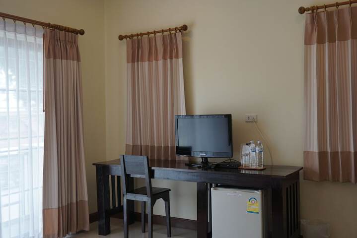 Room 26 of 42