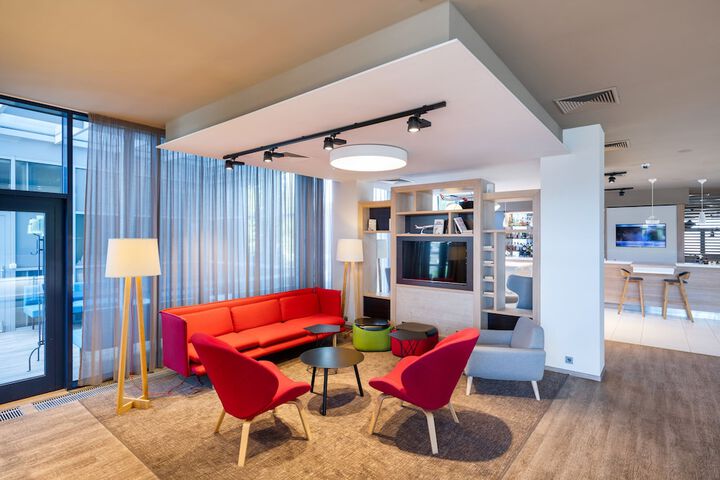 Hotel 38 of 42